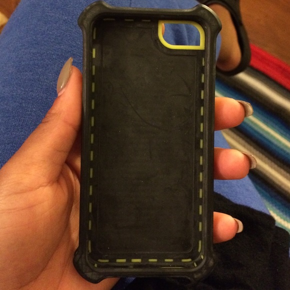 iPhone case - Picture 2 of 2
