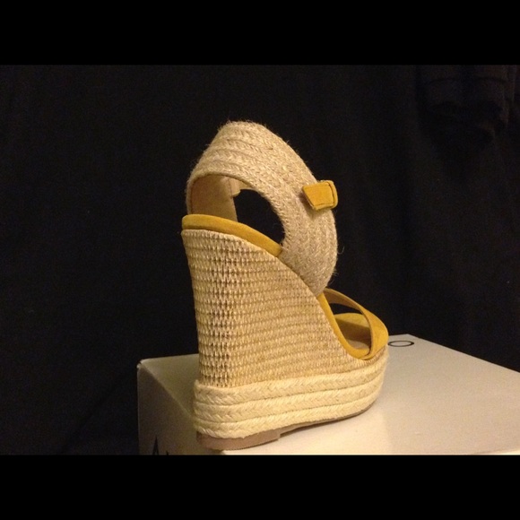 Aldo wedge
