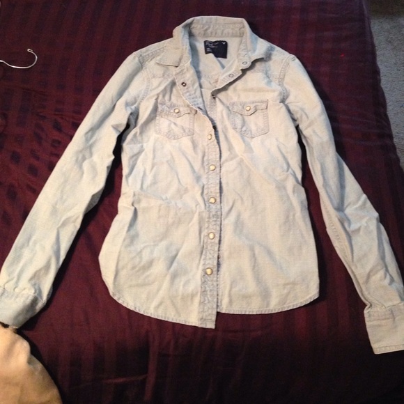 American Eagle Chambray Denim Shirt XS