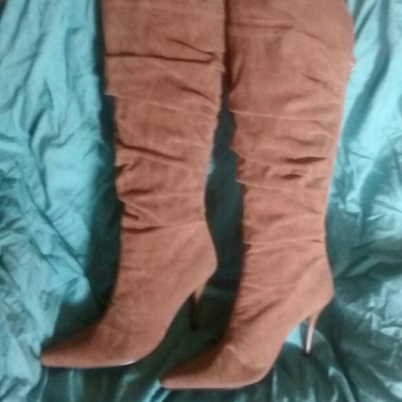 Not for sale RESERVED Trade Tan Nu Buck Boots
