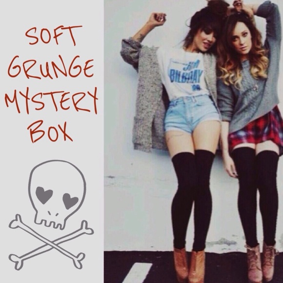 Soft Grunge/Edgy Urban Mystery Box - Picture 1 of 4