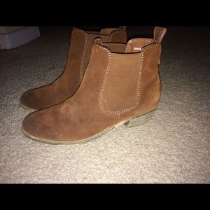 Camel brown ecoté boots