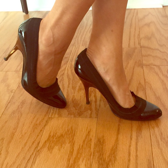 Lanvin heels in black with ribbon trim