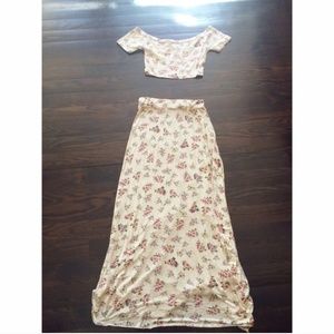 Brandy Melville floral set