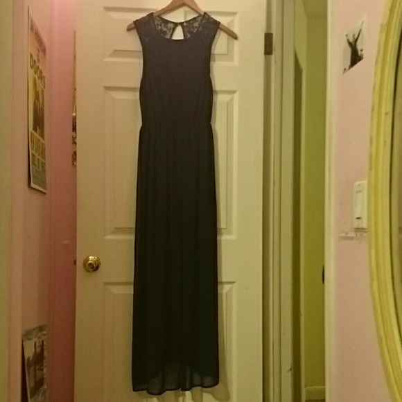 Black maxi dress