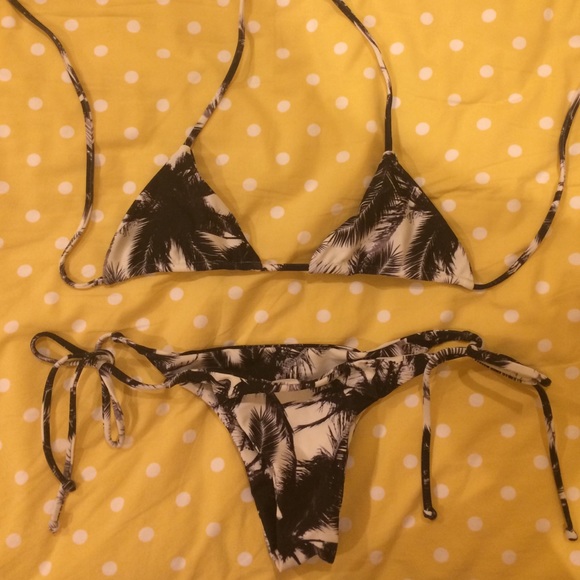 MIKOH MUNDAKA TOP (XS) & VENICE BOTTOM (S) - NWOT
