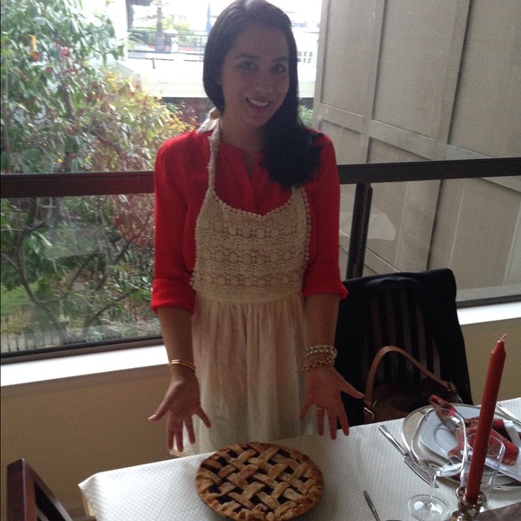 Meet Your Posh Seller/Shopper - Picture 3 of 4