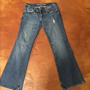 American Eagle jeans favorite boyfriend 6 short