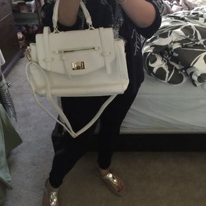 On hold Justfab Baron in white