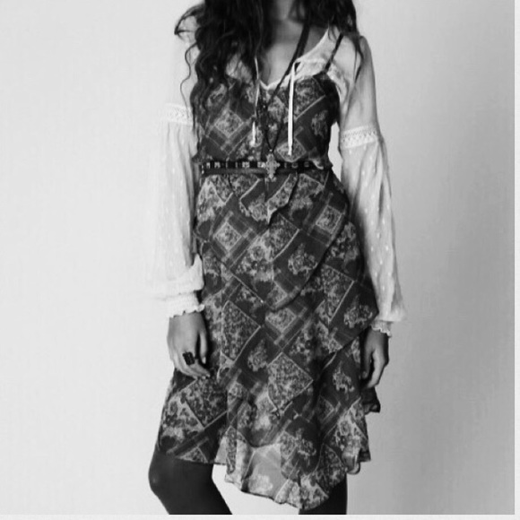 FREE PEOPLE Tiered Handkerchief Floral Print - Picture 2 of 7