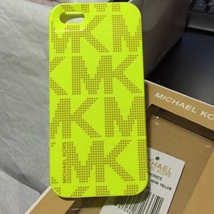 Michael Kors iphone5 case