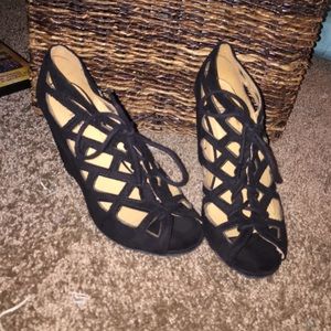 MIA peep toe cutout black wedges