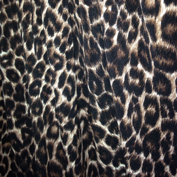 Leopard top - Picture 2 of 2
