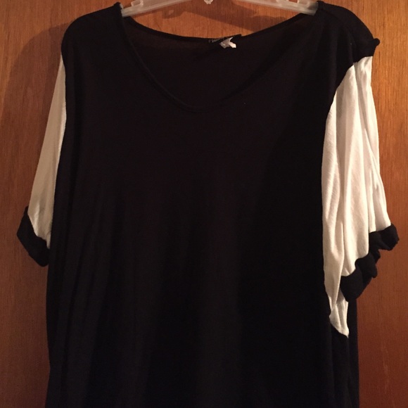 Black and white top