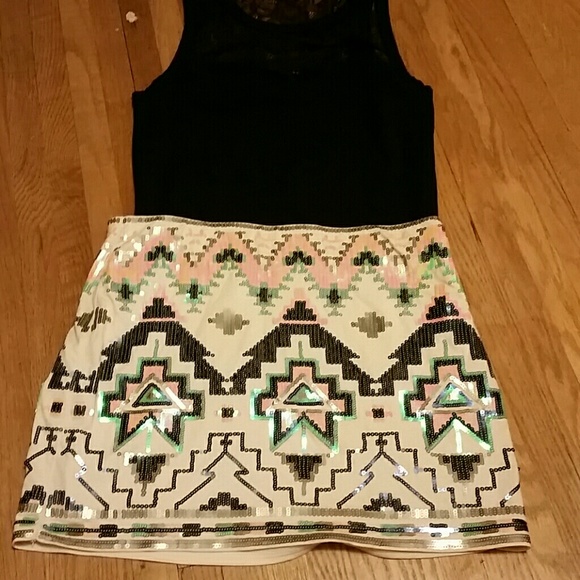 Art deco mini skirt