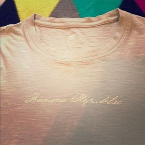 🐘Banana Republic Tee🐘