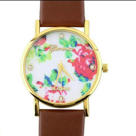 Floral Watch - Picture 2 of 4