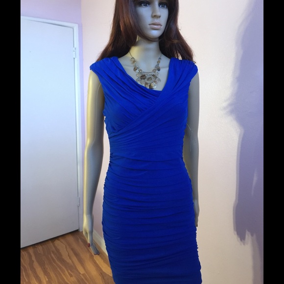 Party dress - Picture 2 of 4