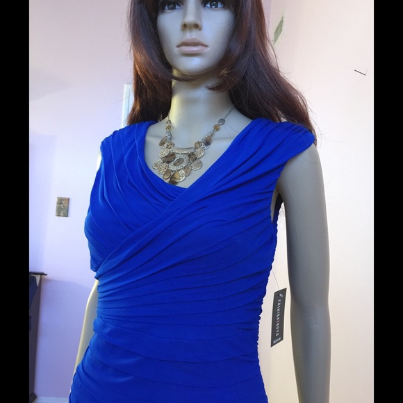 Party dress - Picture 3 of 4