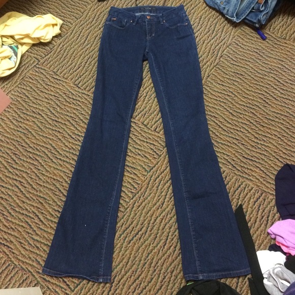 Sold - Picture 3 of 4