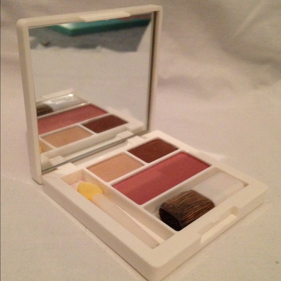 Clinique Eyeshadow/Blush Compact