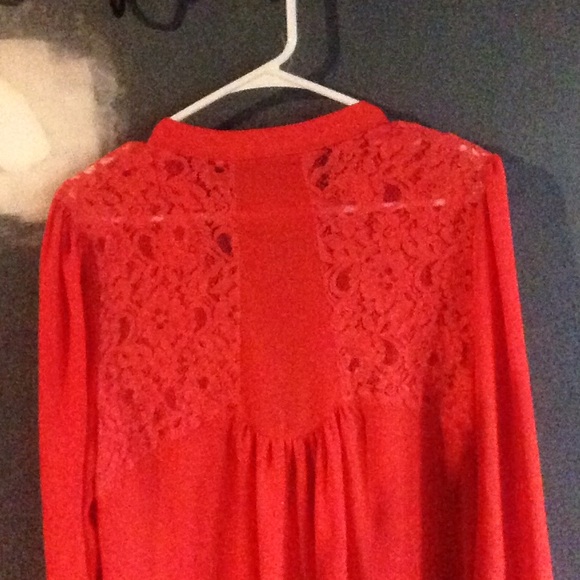 Top! - Picture 2 of 2