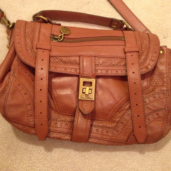 Beautiful Sam edelman bag !