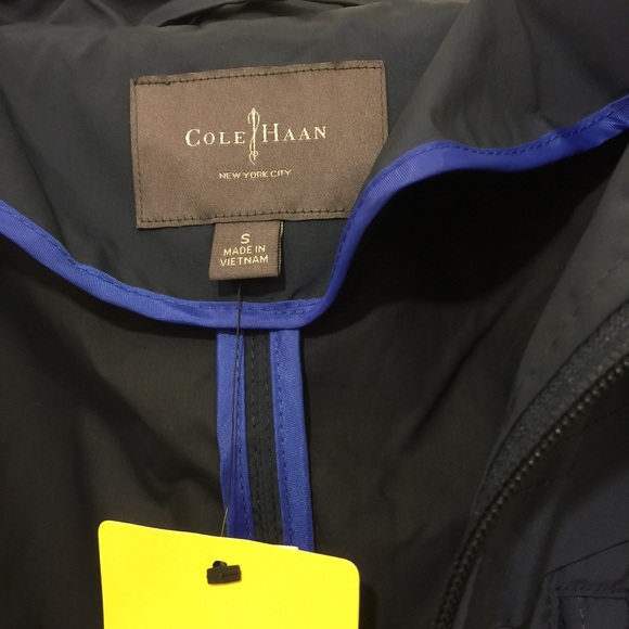 Cole Haan rain coat navy blue - Picture 2 of 4