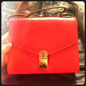 red purse