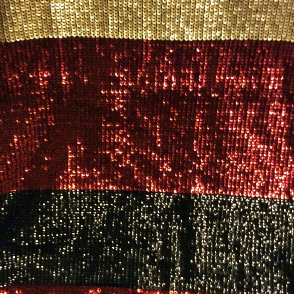 Iso this shirt in med or large.. Plz help - Picture 2 of 3