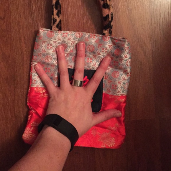 Asian inspired small hand bag - Picture 3 of 3