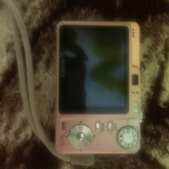 Sony camera - Picture 2 of 4