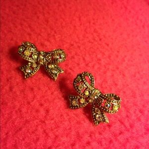 Vintage bow earrings
