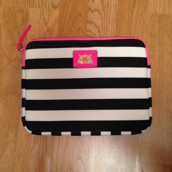 New Juicy Couture IPad Sleeve