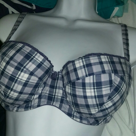 Aerie gently used 36D light push up bra.
