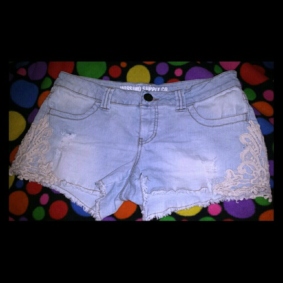 Denim shorts with crochet detail!