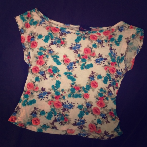 Forever 21 Tops - Floral top