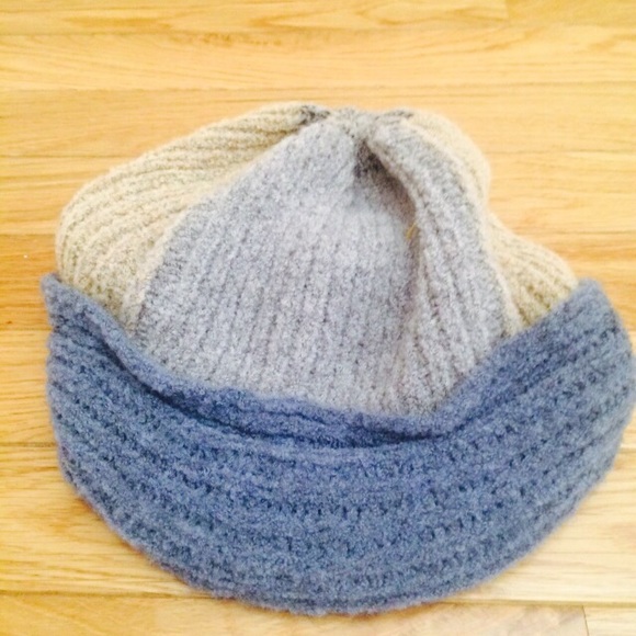 BUNDLE: Hats -- 2 for LESS than the price of one!! - Picture 2 of 3