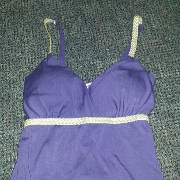Pretty Tank Top - Picture 2 of 2