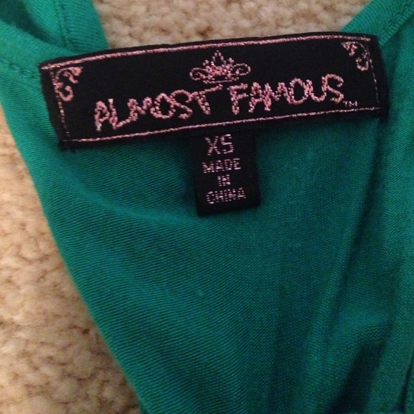 **SOLD** green sparkle tank top - Picture 2 of 3