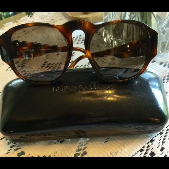 CHANEL Accessories - Authentic Chanel sunglasses