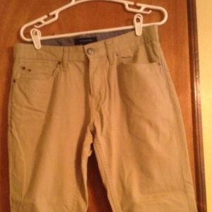Mens Tommy Hilfiger Khaki pants. Size 30/30