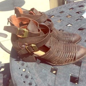 Jeffrey Campbell💥 Summer Booties