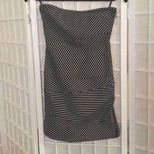 BEST OFFER-Banana Republic side zip tube dress
