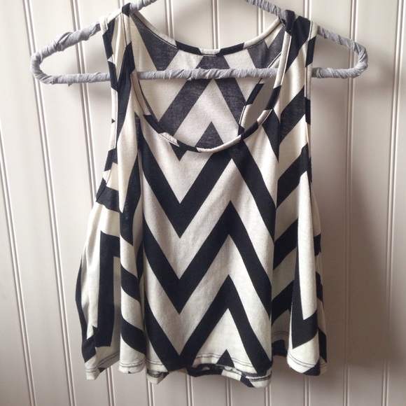 Racer-back Crop Tanktop