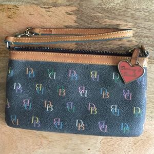 Dooney & Bourke wristlet