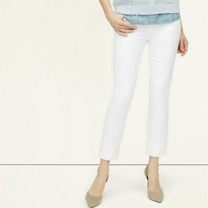 White modern straighy jeans