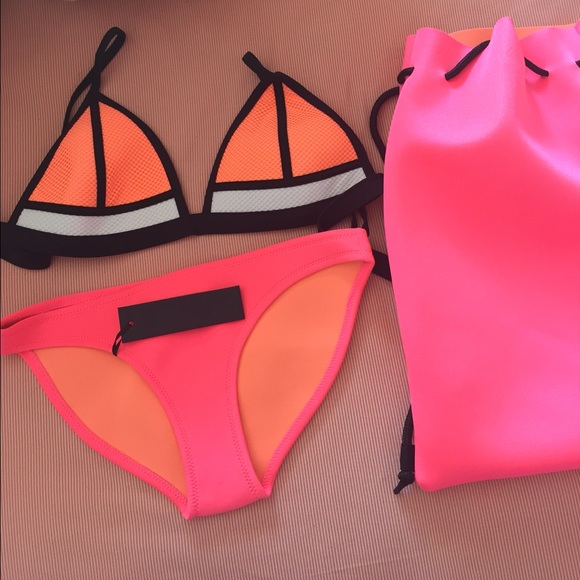 Triangl bikini NEW WITH TAGS