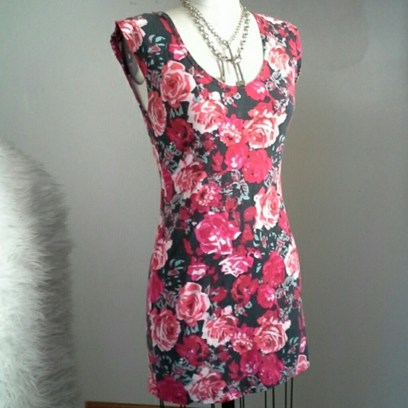 🌹Floral Bodycon Dress🌹