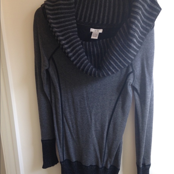 Cache Sweaters - Grey & black cowl neck or off the shoulder tunic